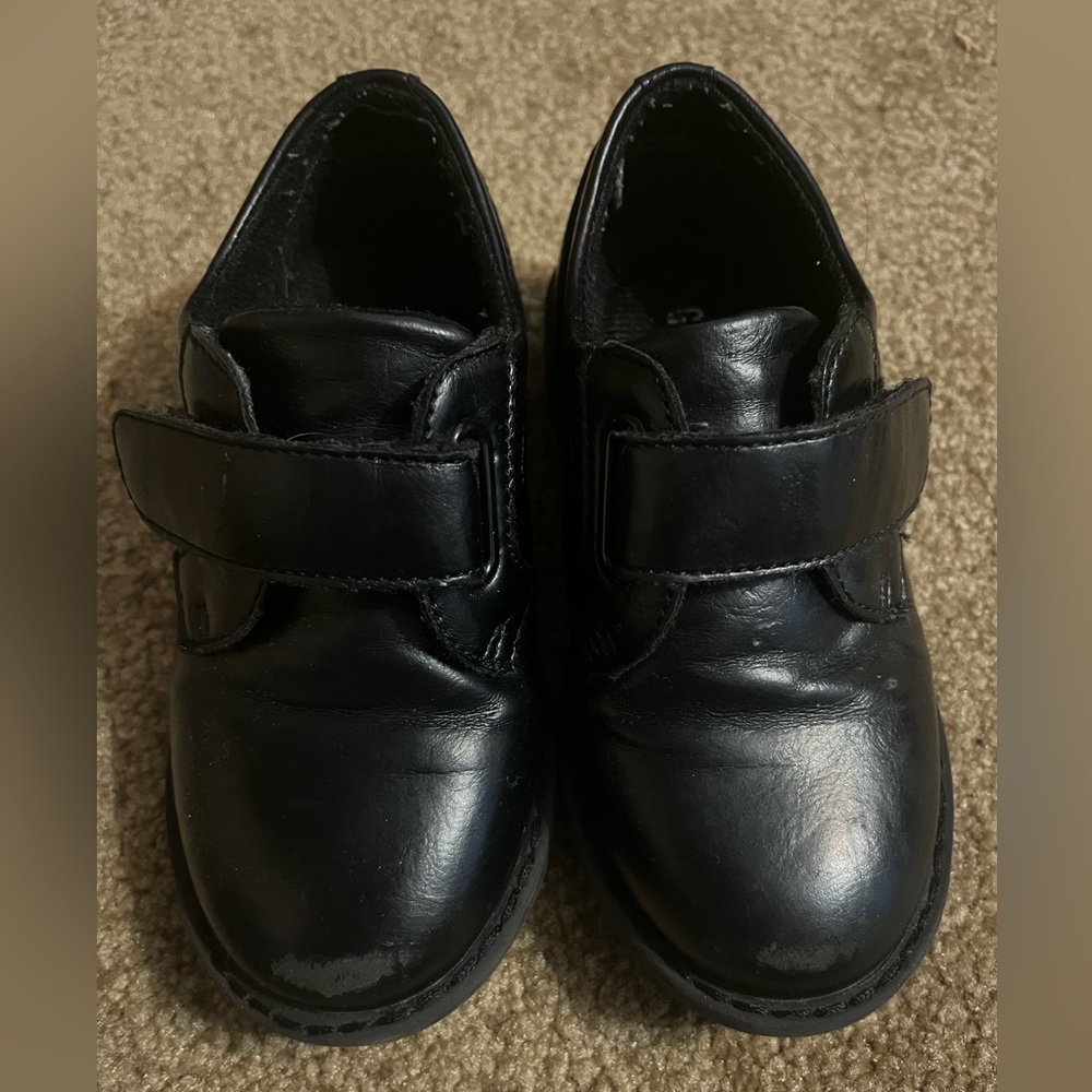 Gymboree boys dress shoes